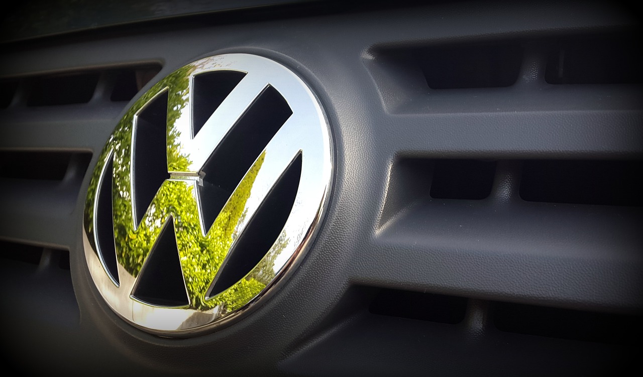 Aktien News: Volkswagen-Aktie stürzt weiter ab