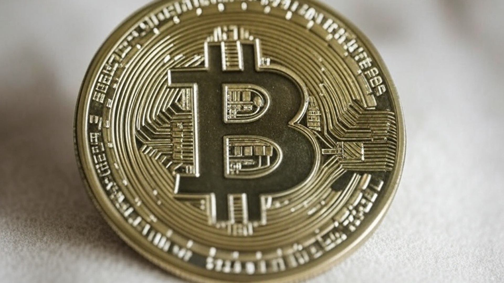 Bitcoin an der Schwelle: Kurzfristiger Trend entscheidet über nächste Bewegung